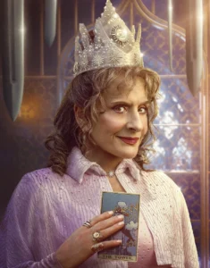 Lilia_Calderu-Patti-Lupone-Tarot-Reading-Episode-Deaths-Hand-in-Mine-Glinda-Costume