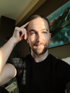 Psychic Medium Chris Bennett Top Tarot Reader in the World based out of Vancouver British Columbia Canada